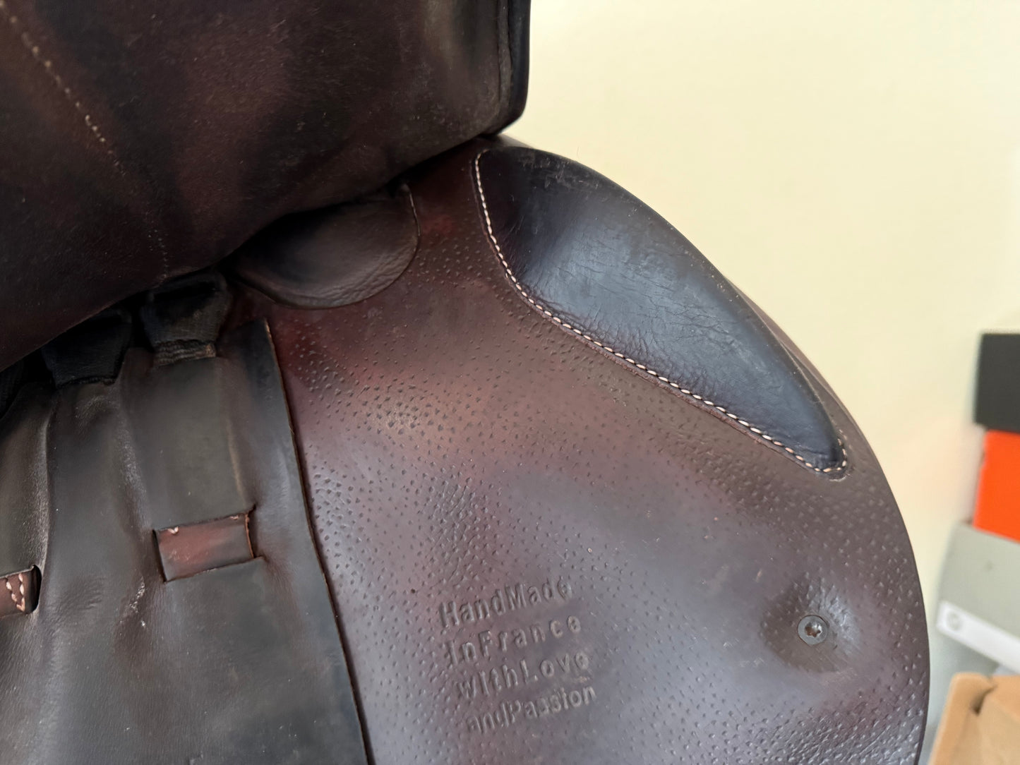 17.5 - 2023 Voltaire Palm Beach, 3AAA, Pro Panel, Measures Wide - Excellent Condition
