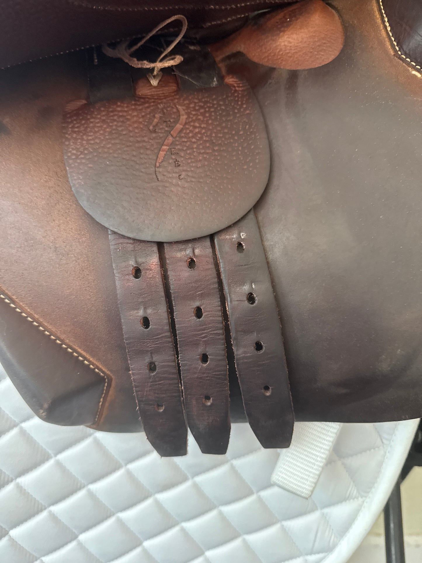 16.5 - 2018 Antares Limited Edition Saddle, 1A Flap, 4.75 Dot to Dot