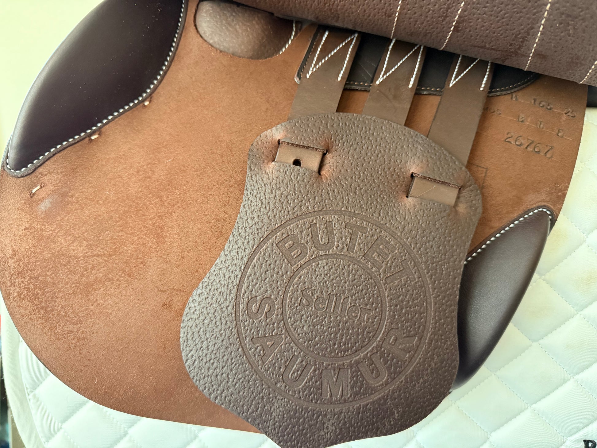 16.5" Butet Premium 1.5 Flap Saddle