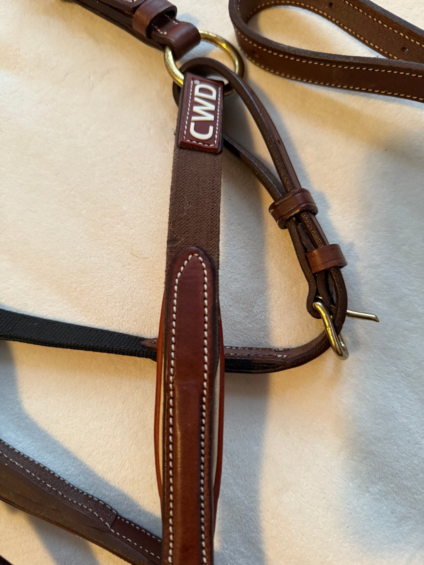 CWD Mademoiselle Raised Breastplate with Running, Size 3, New Without Tags