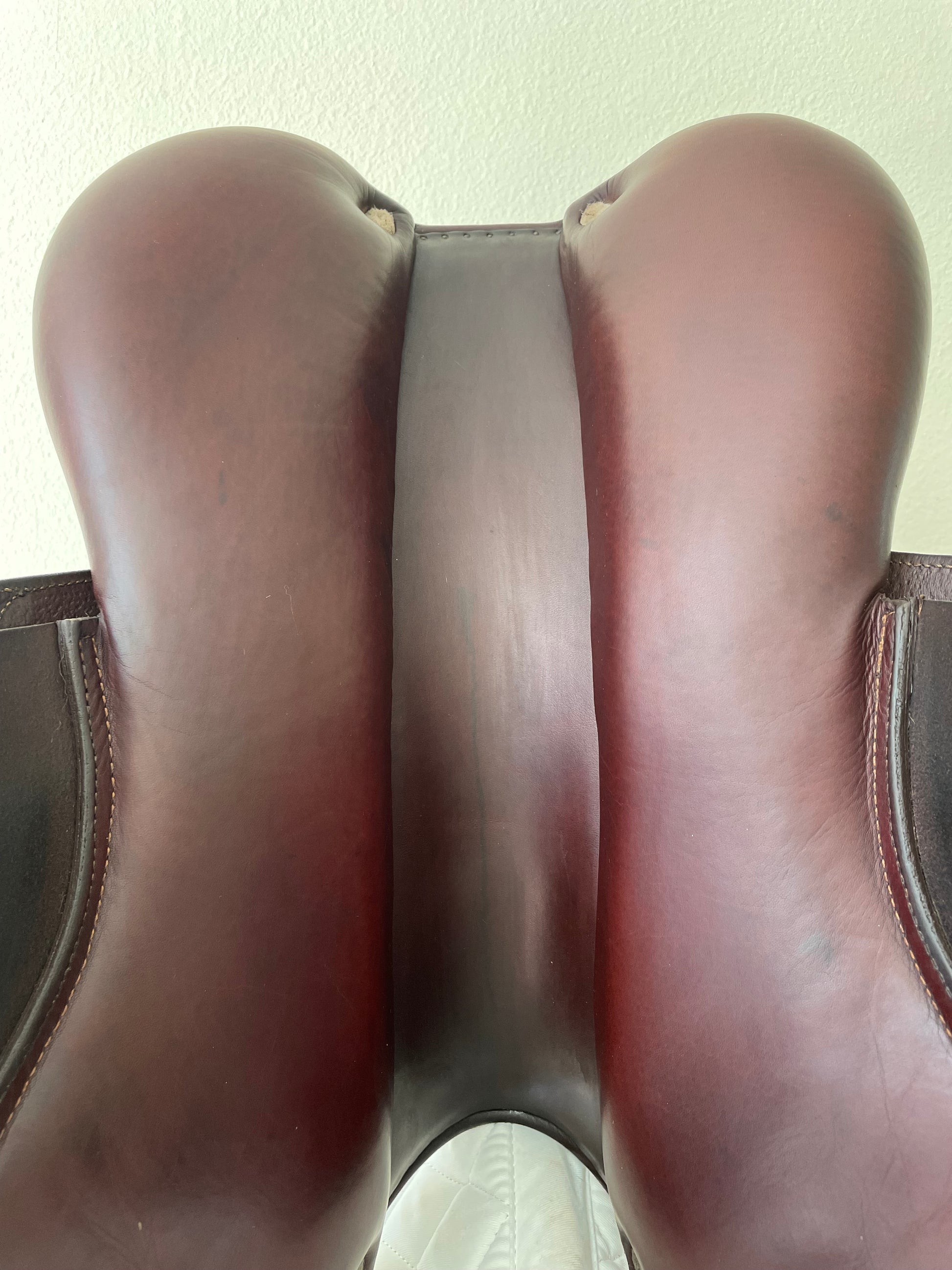 CWD Saddle SE01 17" Seat 3L Flap