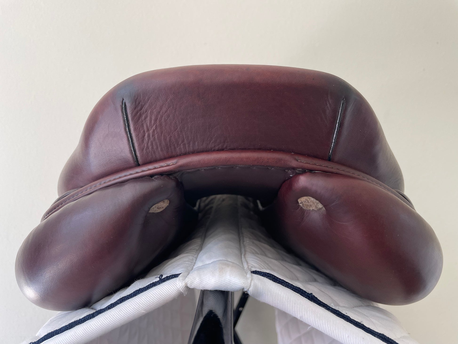 CWD Saddle SE01 17" Seat 3L Flap