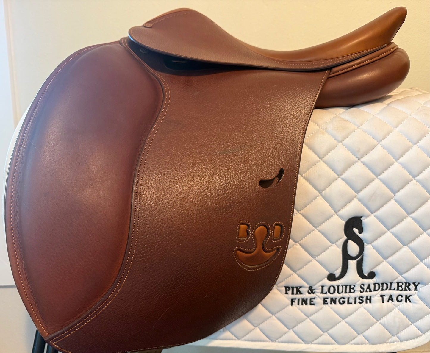 16.5 - Bruno Delgrange Virtuose Dressage Saddle - New Condition
