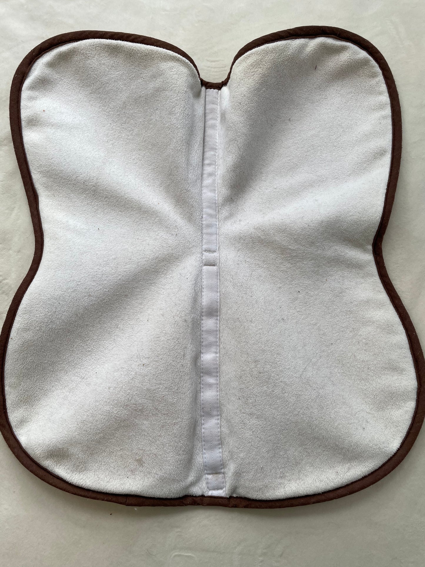 Ogilvy Memory Foam Half Pad, Size Medium (22” Spine)