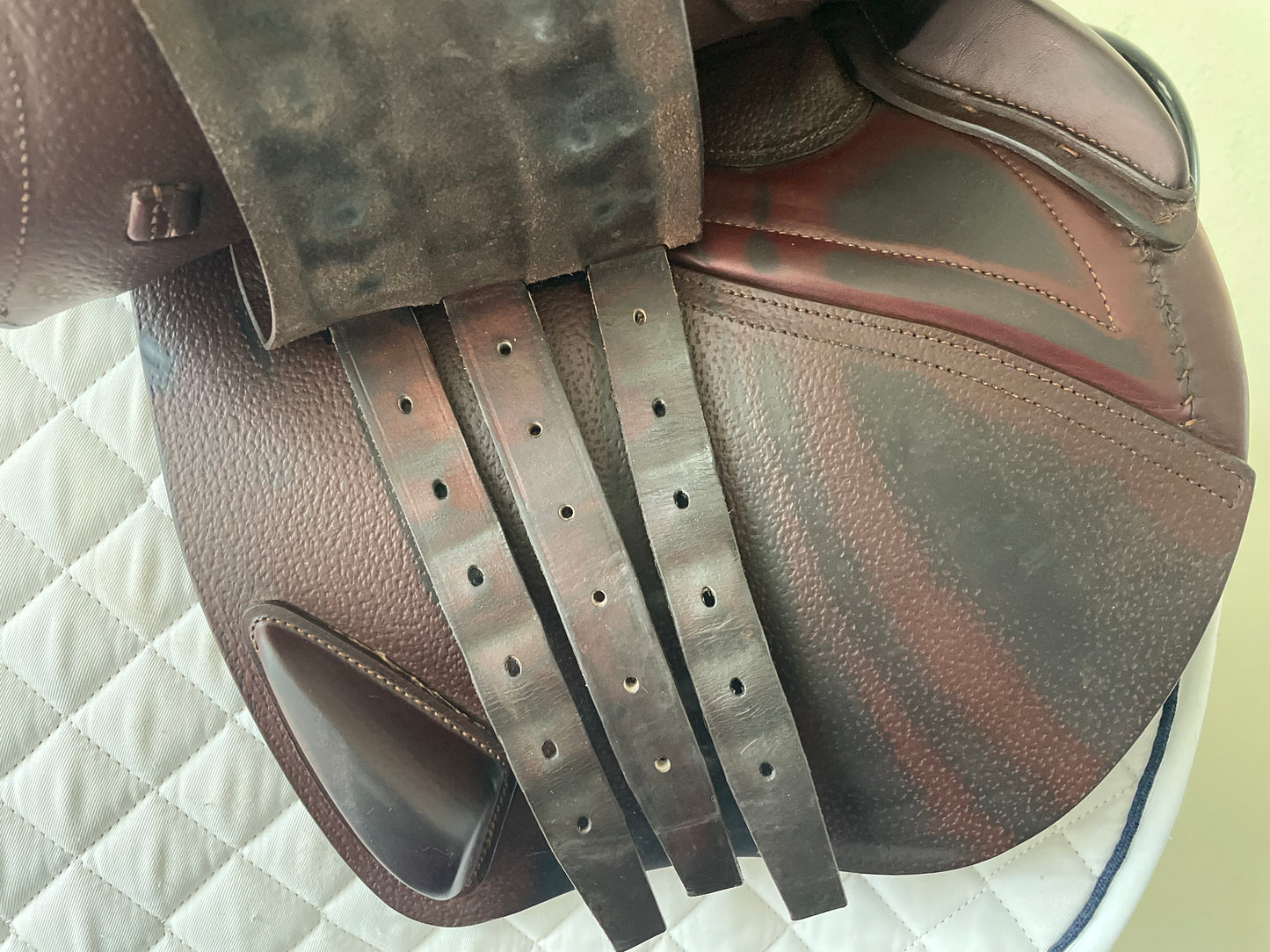 CWD Saddle SE01 17" Seat 3L Flap