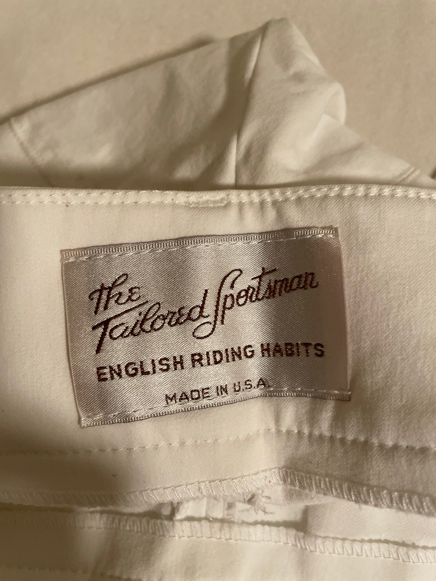 Tailored Sportsman Side Zip, Mid Rise, White/White - NWOT