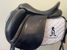 17.5 - Custom Saddlery Wolfgang Solo, 16” Flap