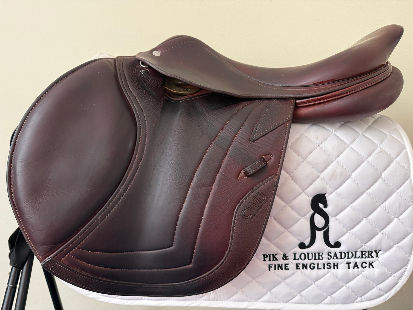 17.5 - 2015 CWD SE02, 3C Flap, 705 Panel, Buffalo Leather - Very Nice!!!