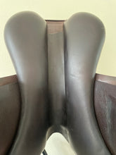 17.5" Equipe Synergy Saddle 