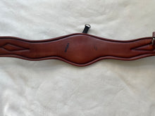 CWD Anatomic Jumping Girth 140 / 56” - Excellent Condition