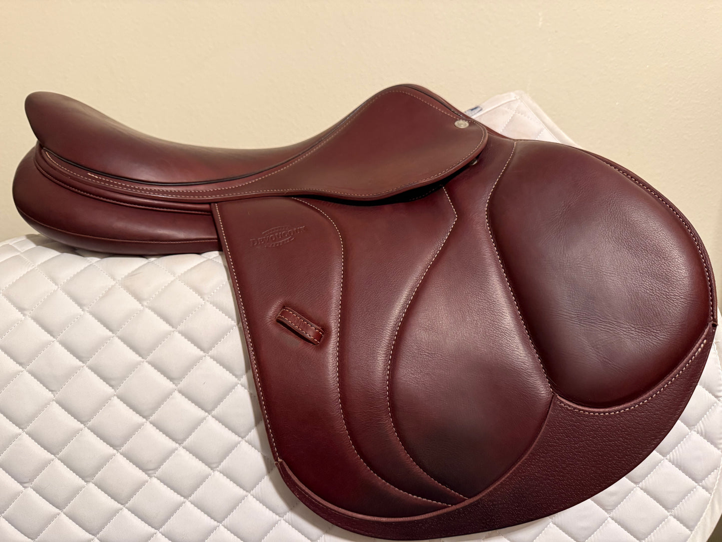 17.5 - 2024 Devoucoux Biarritz O, 1A Flap, Full Calf - Demo Condition