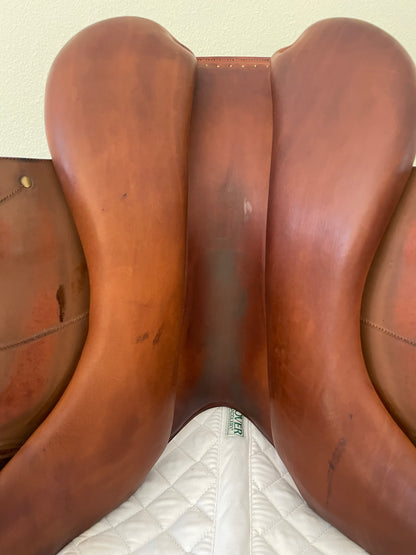 17 - 2018 Bruno Delgrange Custom Monoflap Dressage Saddle, Brown, Wide Tree - Full Calf