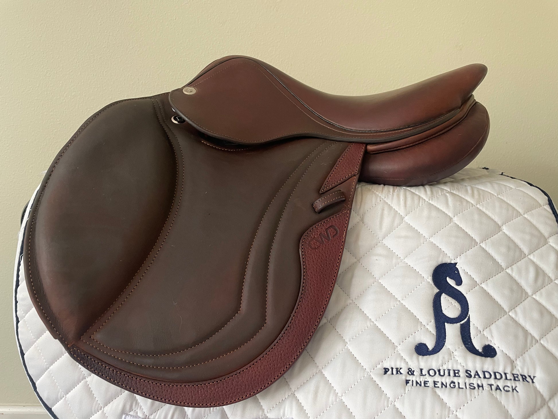 15.5 - 2022 CWD SE10, 3K Flap, Extra Wide 5.5”!!! | CWD Saddle