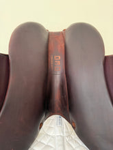 17.5” - 2025 Devoucoux Biarritz Lab, 2A Flap, 4.75” Dot to Dot
