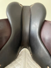 17.5 - Antares Custom Saddle, Dark Brown - Excellent Condition