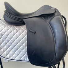 Erreplus Dressage Saddle 17" Seat Long Flap 