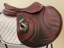 CWD 2GS Saddle 17" SE26