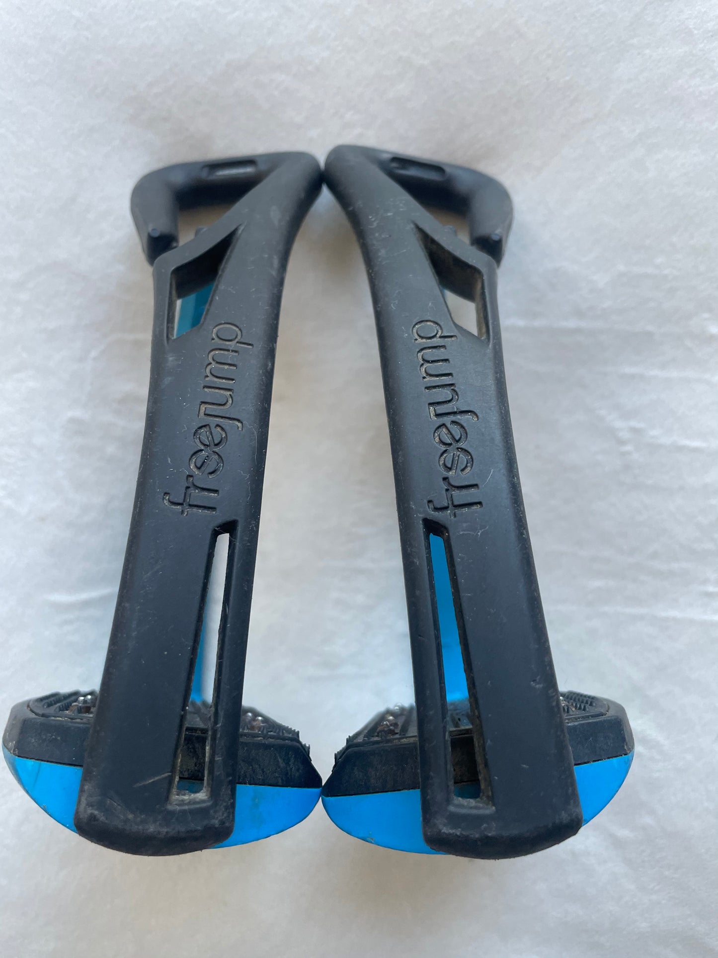 FreeJump Softup Pro - Blue, Very Nice Condition
